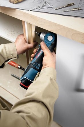 Šroubovák úhlový AKU BOSCH GWI 10,8V-LI